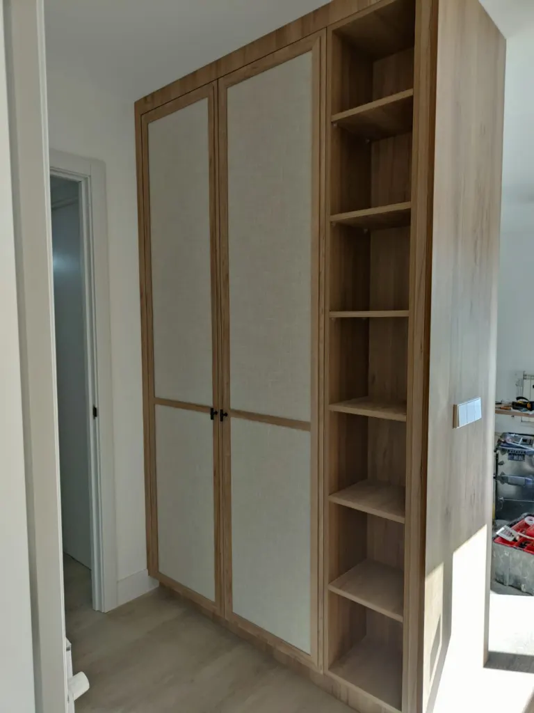 Proyecto integral a medida en melamina egger · Madrid · CMM