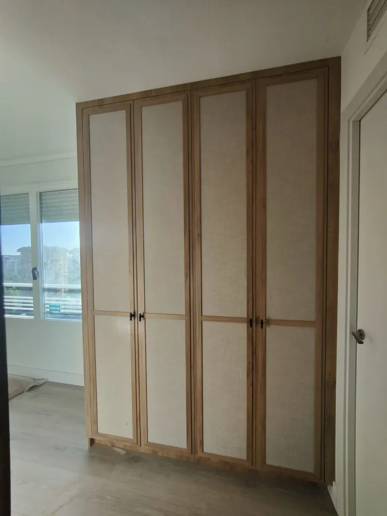 Proyecto integral a medida en melamina egger · Madrid · CMM (3)
